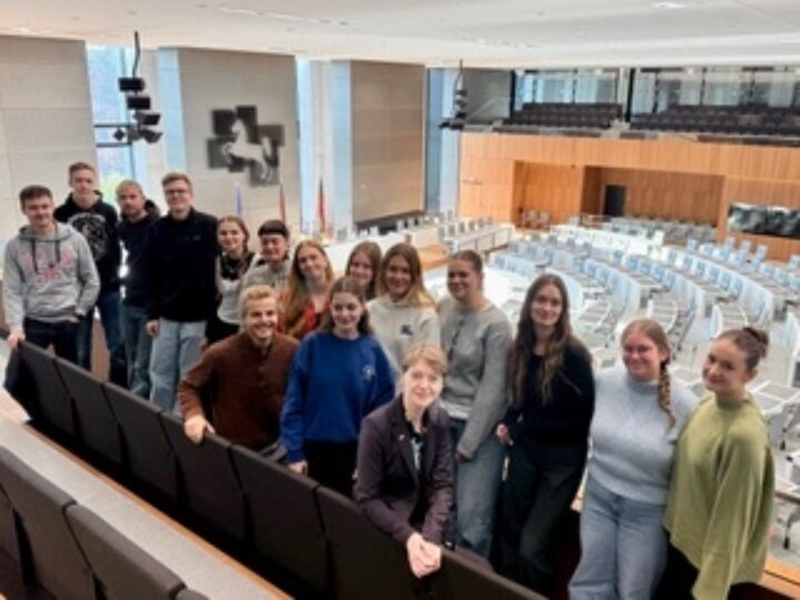 Bjo Landtag Plenarsaal 2025 10 03